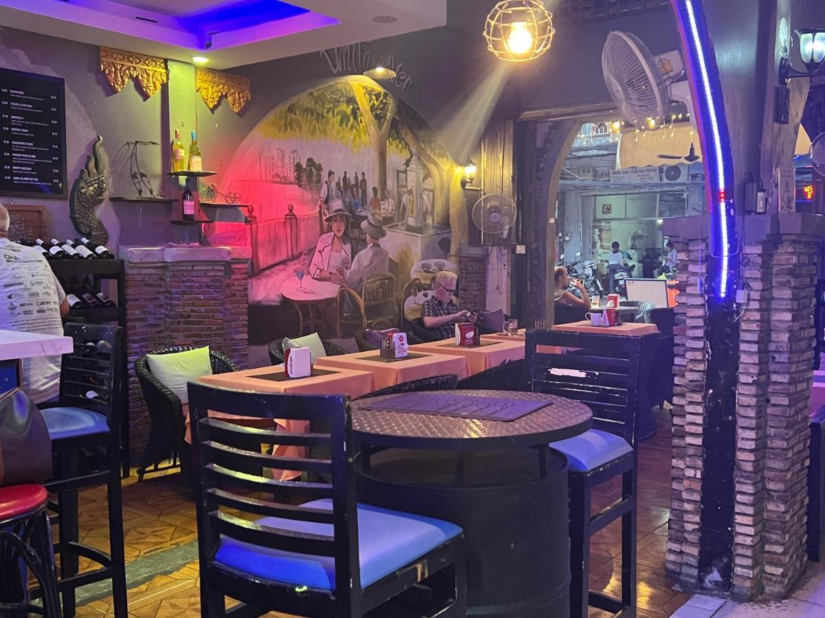 פנום פן White River Guesthouse מראה חיצוני תמונה