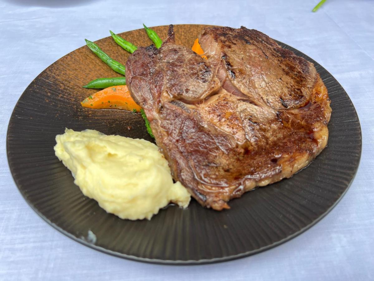 פנום פן White River Guesthouse מראה חיצוני תמונה